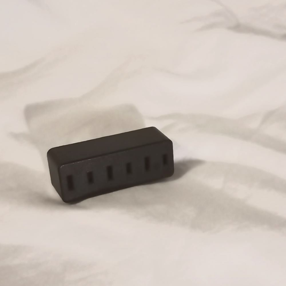 Serge protector for 3 2 pronged outlets